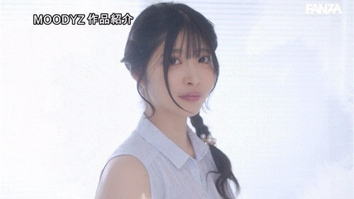 知良みか(知良美佳)出道作品 MIKR-026 发布！165 公分 H 罩杯！魅惑的嘴唇、大奶细腰的她要成为性感新象征！