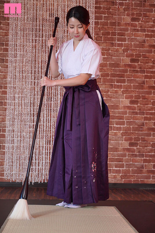 栗沢友梨奈(栗沢ゆりな)出道作品番号及封面,栗沢友梨奈个人简介