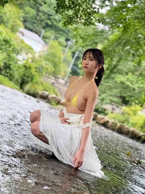 依本诗织(依本しおり)出道作品番号及封面,依本诗织个人简介