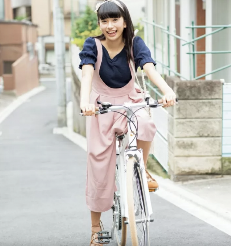 什么?!IP社那位美少女大学生竟然是资历丰富的艺能人!