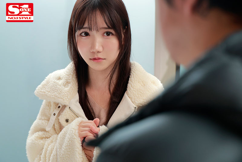 三田真鈴(三田真铃)作品SONE-182发布!纯爱相部屋!和可爱女大生「缠绵到早上」!