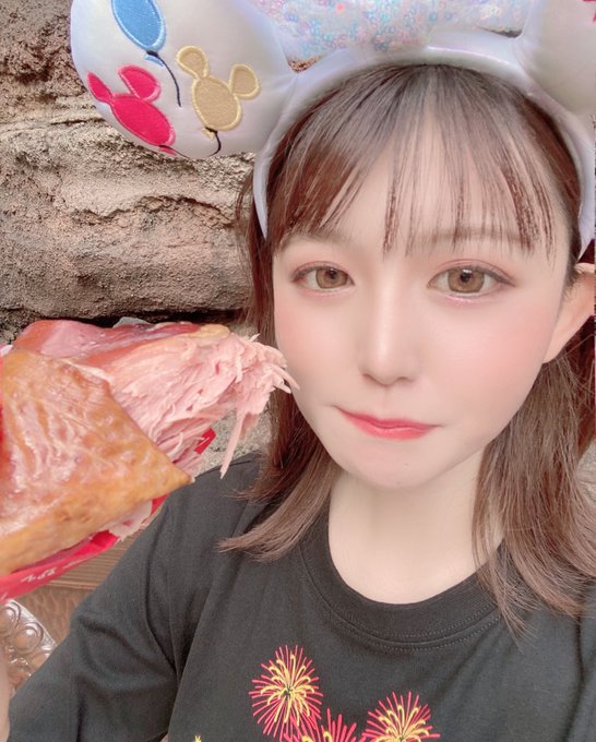 日花里唯(ひかり唯)出道作品番号及封面，日花里唯个人简介