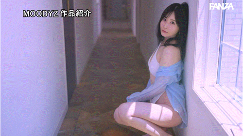 (MIKR-055)睽违5年重返淫光幕!佐々木あき(佐佐木明希)、复活!