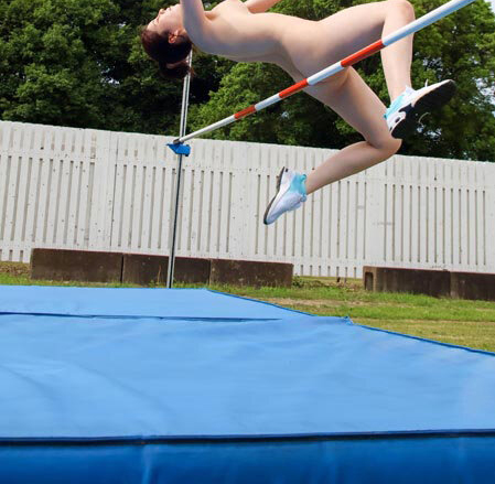 神木麗(神木丽)作品START-443发布!G奶女神的首次全裸下流运动测验,户外光溜溜折返跑太刺激