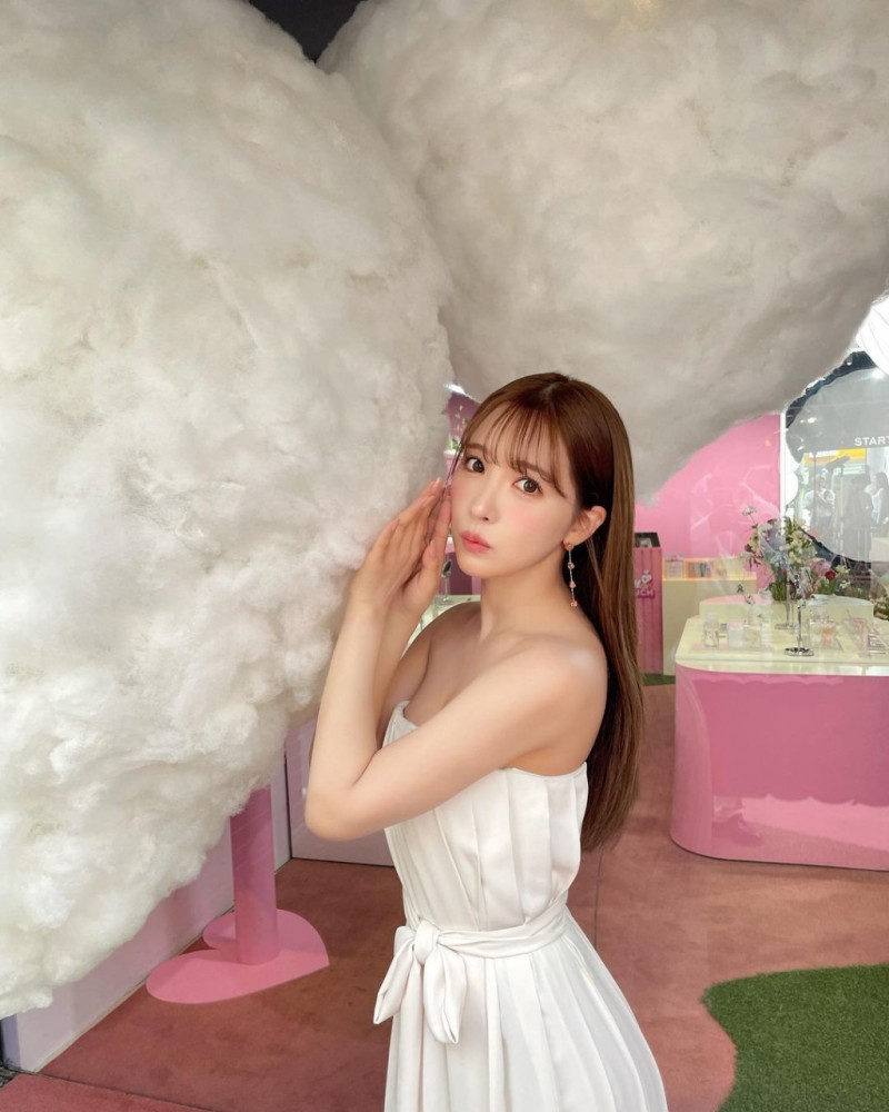 引退后不得闲!三上悠亚造访台湾无限宠粉,自爆「做这件事」话题超足