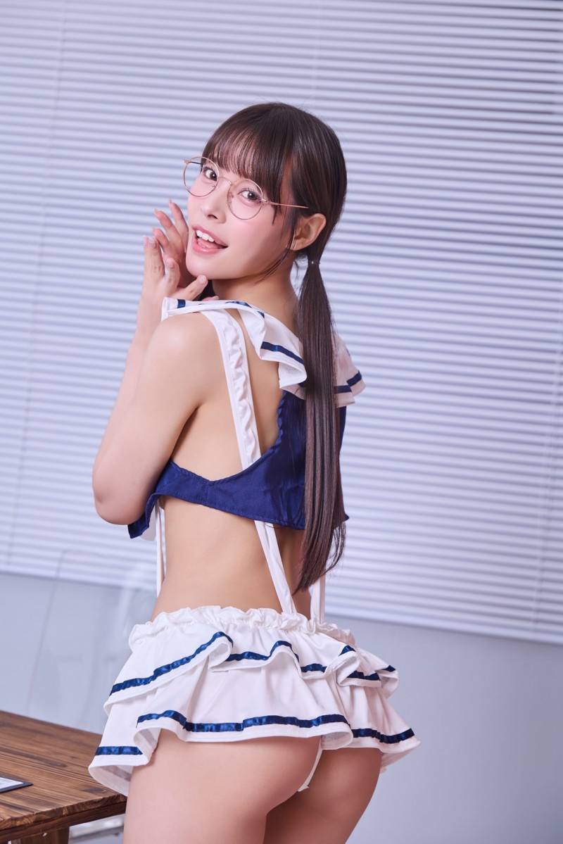 真正的文学美少女！八木奈々是最特别的女优！