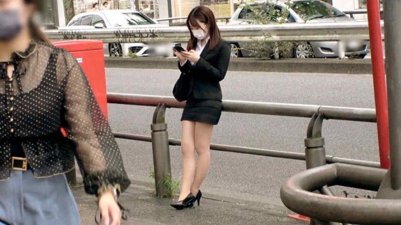 261ARA-512丝袜美腿OL