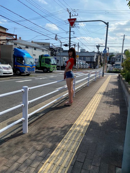 高桥保奈美(高橋ほなみ)出道作品番号及封面，高桥保奈美个人简介