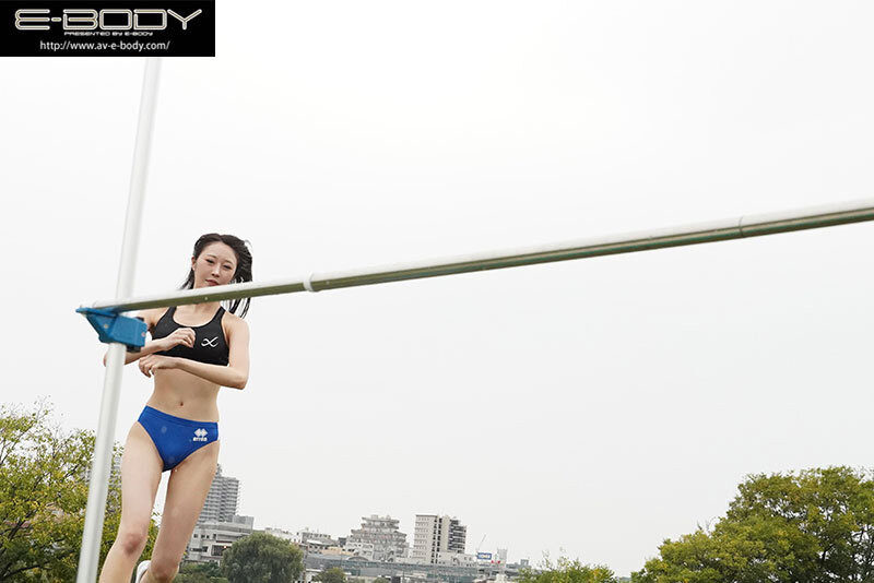 (EBWH-334)172公分、9头身，大长腿！ H罩杯的跳高选手「清水优爱」肉食登场！