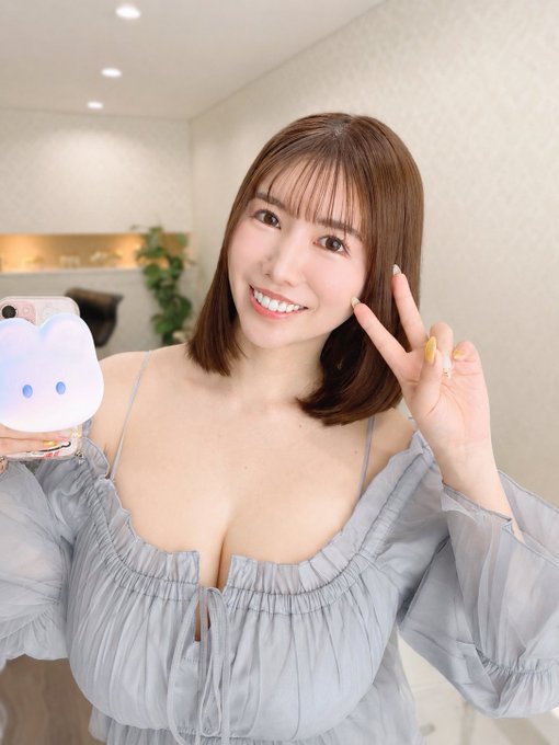 (SNOS-316) 巨乳炮友好听话！「木村爱心」随时展开L奶，拍照外流也OK