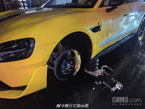 小米汽车副总裁回应小米深夜救援：点赞一线工作人员